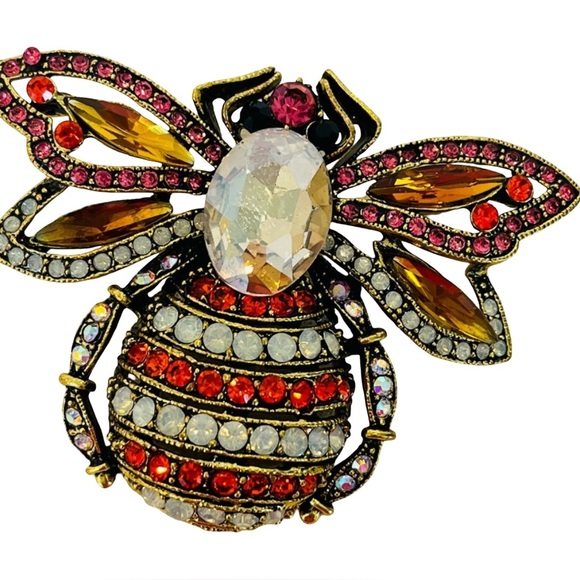 Vintage Gold Tone Orange and Pink Crystal Bee Brooch - Picture 1 of 8